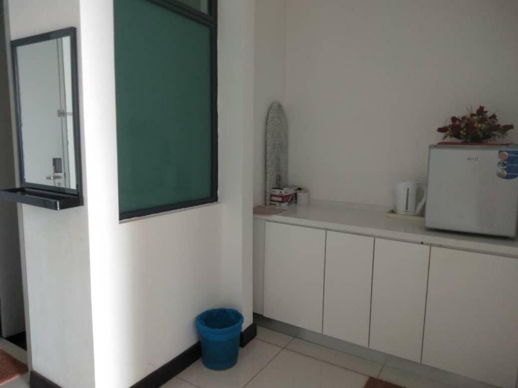 Dwharf Port Dickson Apartman Kültér fotó